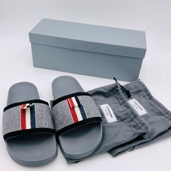 Thom Browne Logo Slide Sandal Men’s sz 7 (40 EU)  Authentic Designer Luxury - Picture 1 of 4